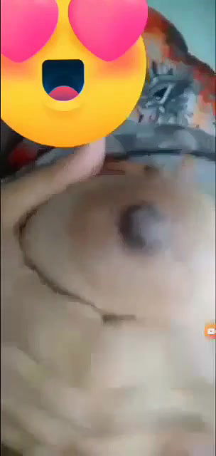 Beautiful Paki Girl showing Boobs And Ass