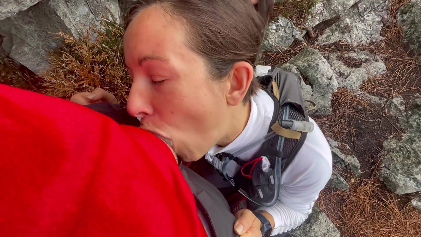 Suck stranger cock in forest and swallowed her cum p1080