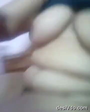 Mallu Aunty Dress Changing – 2