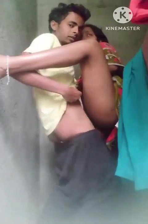 saree uthake bahbhi ki chudai
