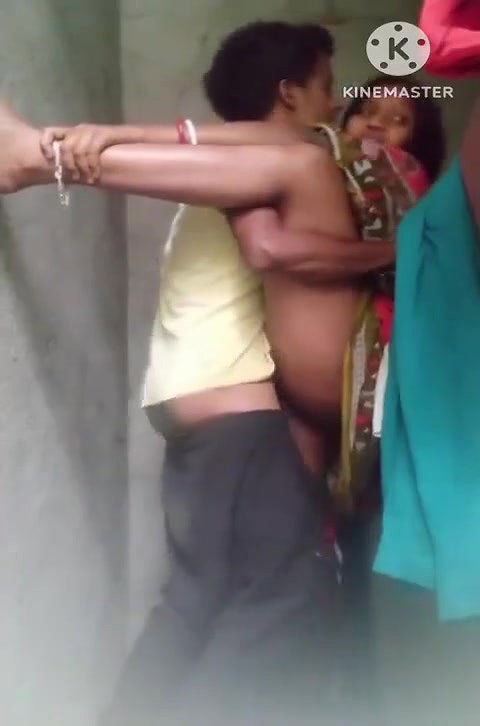 saree uthake bahbhi ki chudai