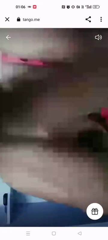 tango girl Thanya boob dikhayi