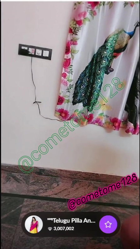 saree kholke nangi video banayi