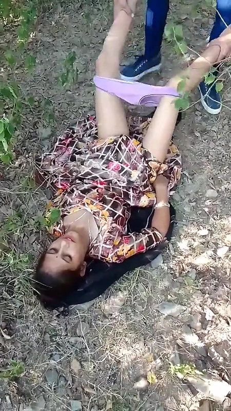 cute desi randi panty removed fucked outdoors