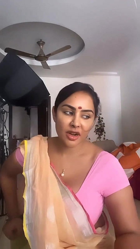 Srireddy huge boobs show in thin blouse awesome hot
