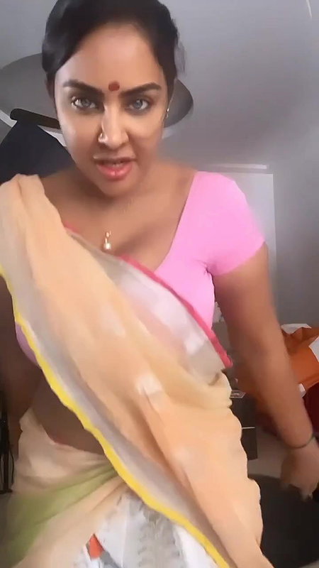 Srireddy huge boobs show in thin blouse awesome hot