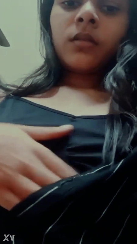 mallu hot Vytila girl showing small boobs