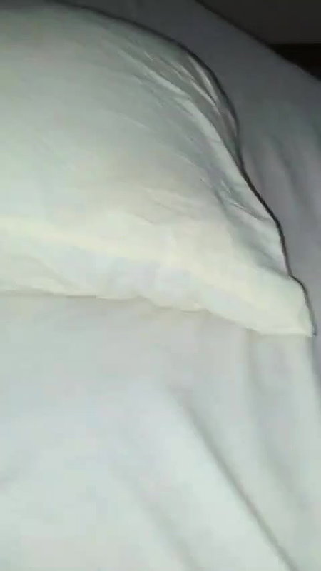 19yo girl losing virginity in Srilankan sex video