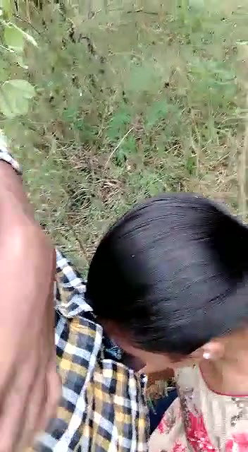 young maid xxx indian outdoor blowjob viral show