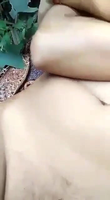 shy girl fucking in jungle Indian outdoor sex