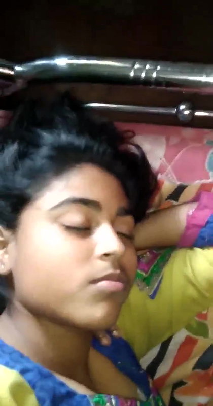Desi Gf Giving Bj