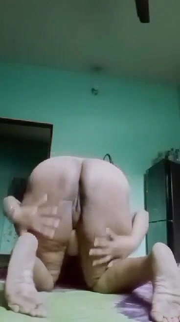 Bangladeshi bhabhi big ass nude doggy viral MMS