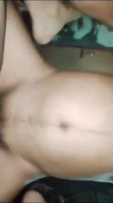 Bengali bhabhi squirting while fucking hubby