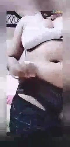 Indian bhabhi sex tease big boobs on video call