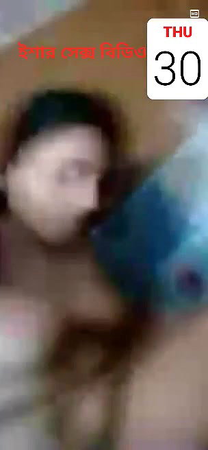 Indian girl fingering nude with smiling face