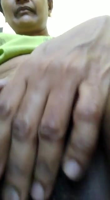 Mallu aunty topless long nipples showing