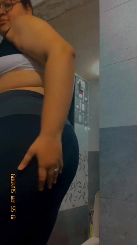 Big Ass Chubby Horny Tanker Girlfriend Showing