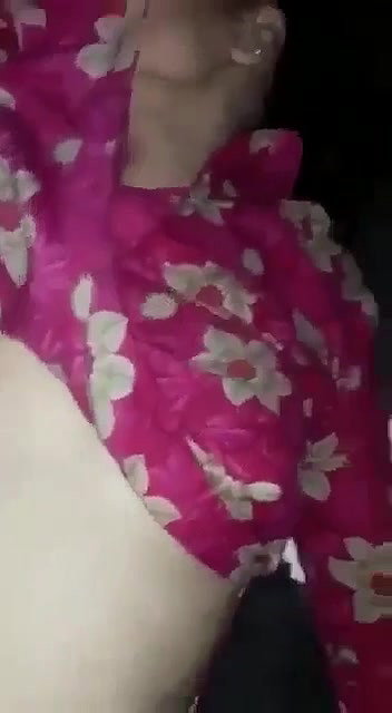 Indian sleeping girl fingering viral hindi xxx