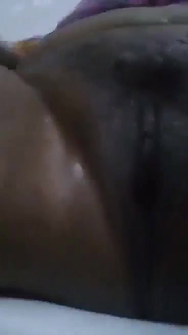Dehati xxx bhabhi naked pussy rubbing viral MMS