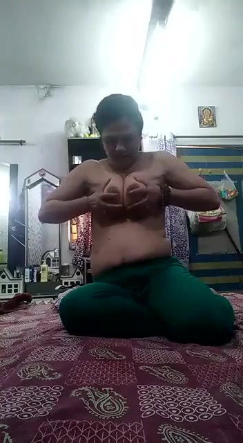 Fatehpur nude aunty selfie viral clip shared