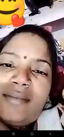 Desi Bhabhi Shows Big Boobs And Pussy Viral Clip