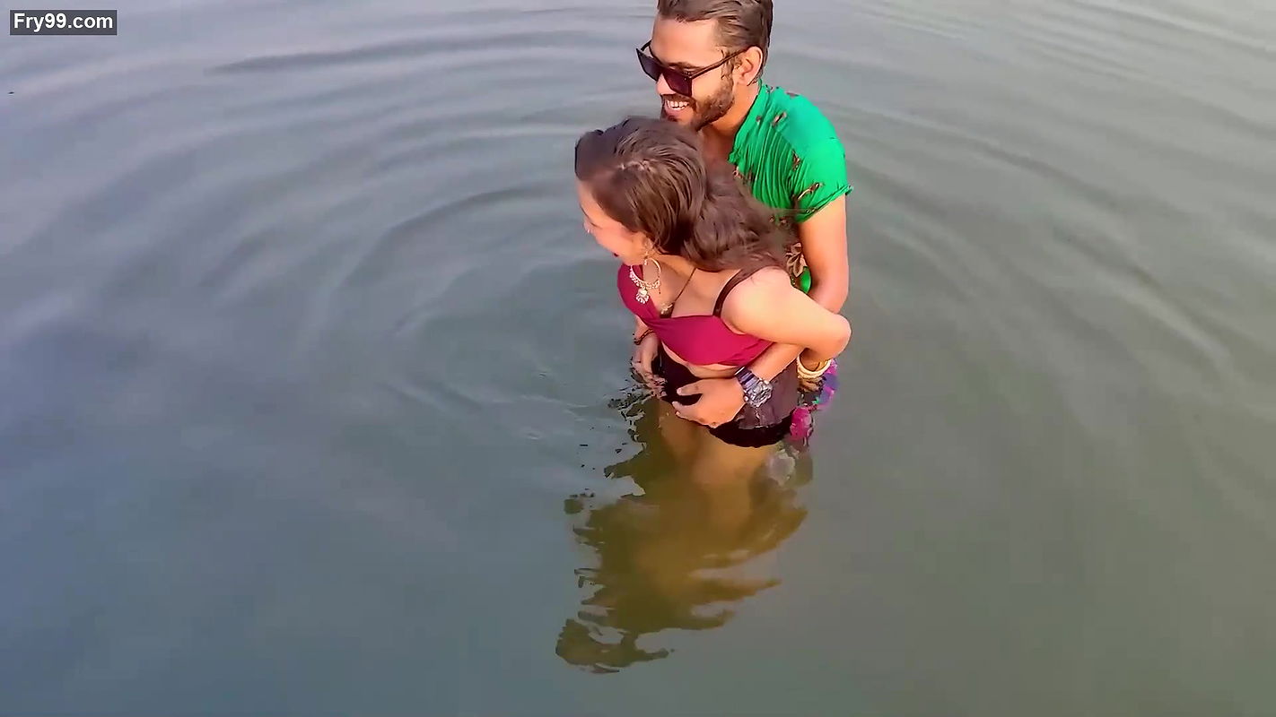 Booby Girl Gets Boobs Grabbed Smooched During Song Making in River