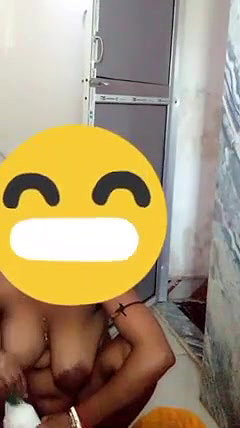 big brown areolas desi bhabhi viral nude bath