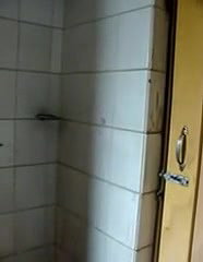 18  collage girl bathing