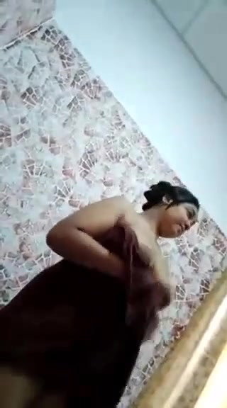 Sri Lankan big boobs girl after fuck viral MMS