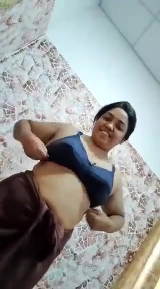 Sri Lankan big boobs girl after fuck viral MMS