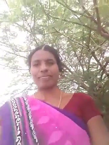 Telugu wife showing her naked pussy outdoors