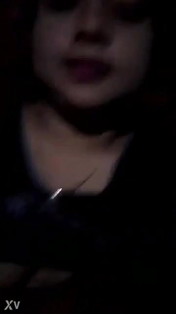 Cute Desi Village Girl Topless Cam Show