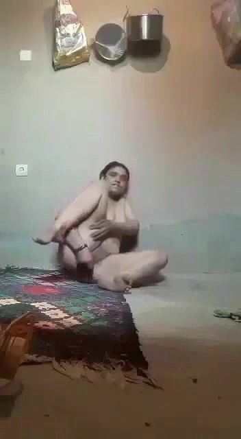 Pashto bhabhi masturbating horny pussy hole