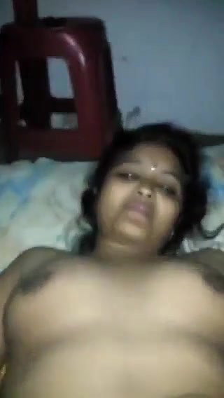 Tamil wife hairy pussy fingering by husband