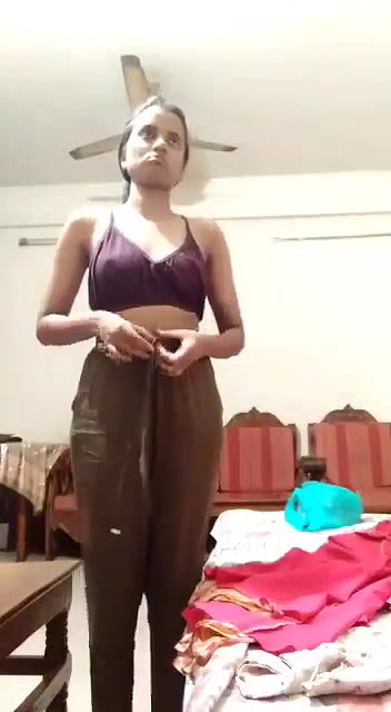 Bangladeshi girl showing small round boobs