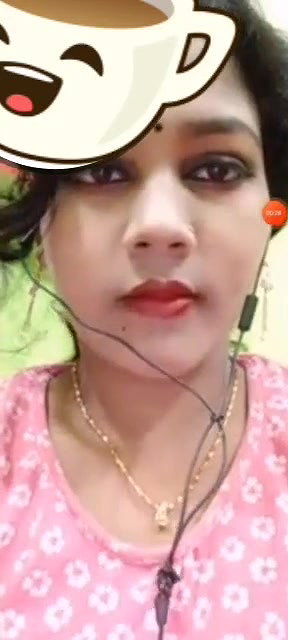 Indian girl showing boob on video call for lover