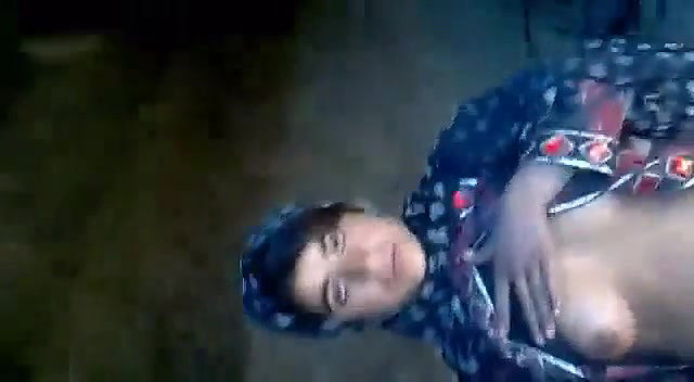 Girlfriend video call nude entertaining lover