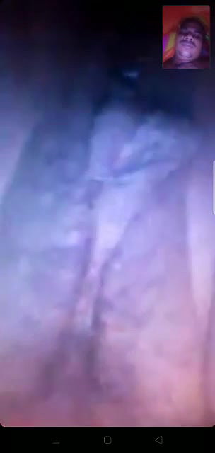 bhabhi showing boobs and pussy on whatsapp