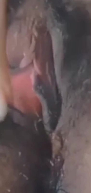 Chachi ki Chut me Rang holi pe dala