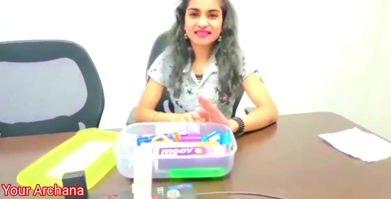 Clinic pe Doctor Samne mein Apni Biwi ko Chudai Kiya with hindi audio Your Archana