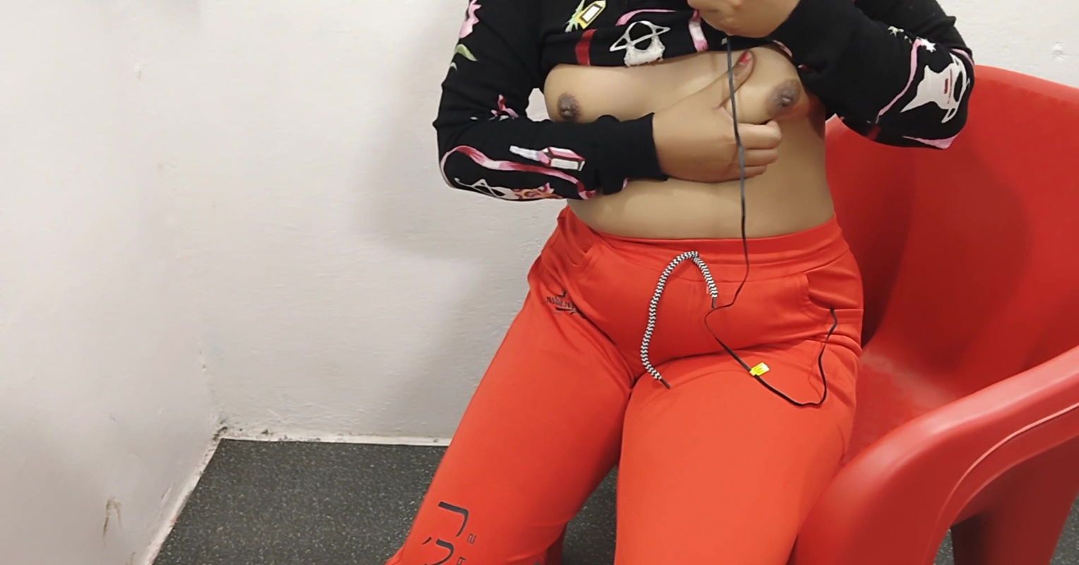 Desi Indian girl masterbation by a broom girl with Cucumber