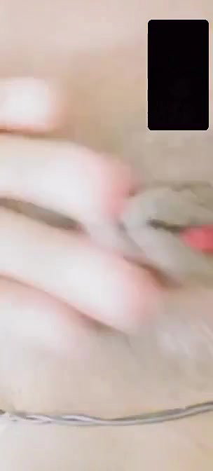 horny Bengali girl pink pussy fingering video