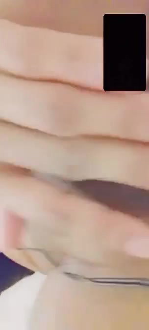 horny Bengali girl pink pussy fingering video