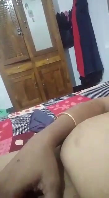 unsatisfied village bhabhi nude pussy fingering