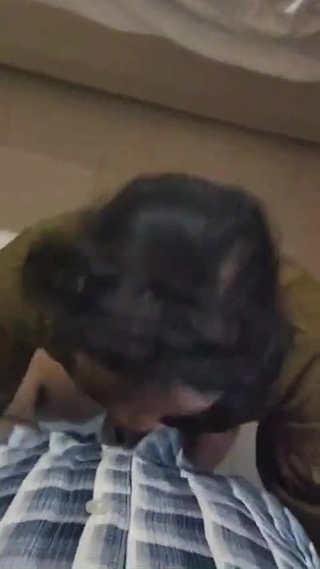 busty Indian girl blowjob to Manager in hotel