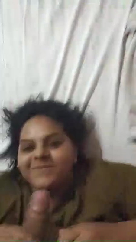 busty Indian girl blowjob to Manager in hotel