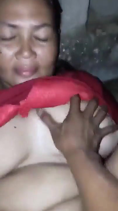 Indian mature randi fucking hot MMS video