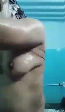 village mature aunty nude shower bath MMS