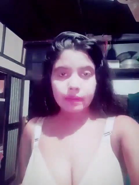 Bangladeshi village girl rubbing black pussy