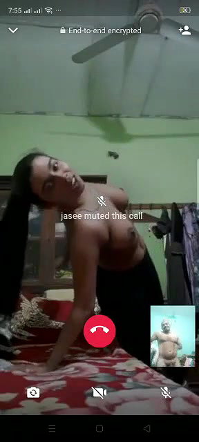 GF nude whatsapp video call chat with lover